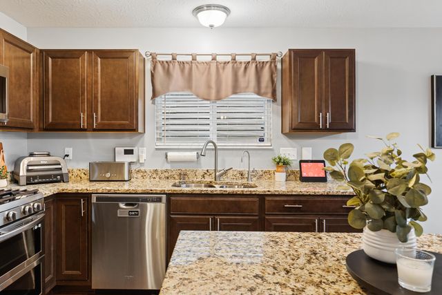 7481 Winding Path Court, Canal Winchester, OH 43110