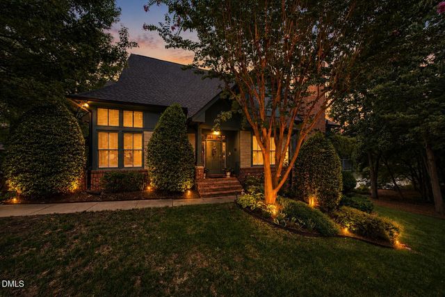 8110 Lloyd Allyns Way, Raleigh, NC 27615