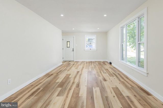 1517 FAIRTON RD, Millville, NJ 08332