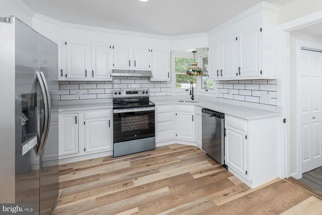 1517 FAIRTON RD, Millville, NJ 08332