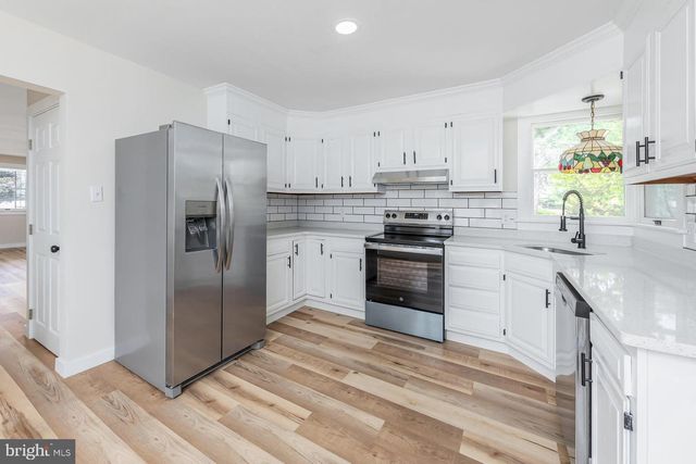 1517 FAIRTON RD, Millville, NJ 08332