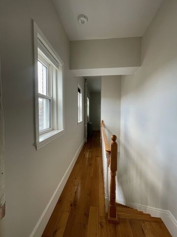 369 Tappan 20, Brookline, MA 02445