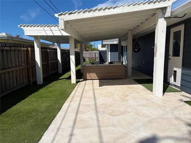 15 GULF MANOR DRIVE, Venice, FL 34285