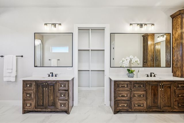 404 Pedernales Drive, Aledo, TX 76008