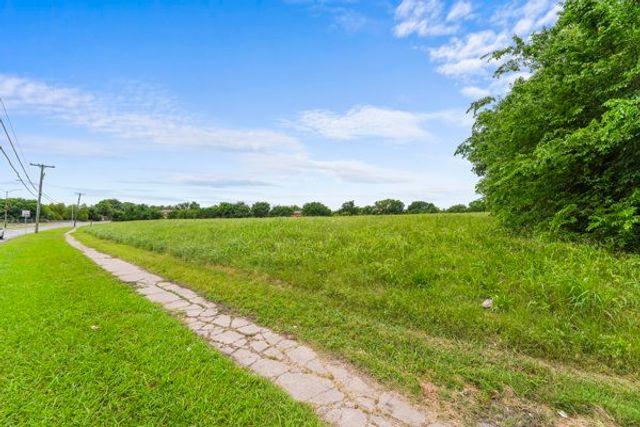 4519 Elsie Faye Heggins Street, Dallas, TX 75210