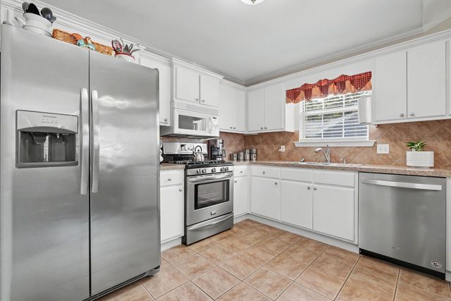 402 Hayley Court, Sherwood, AR 72120