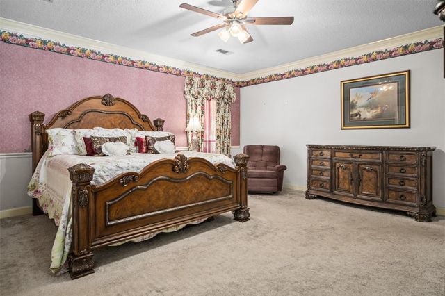 215 Enchanted Estates Drive, Crockett, TX 75835