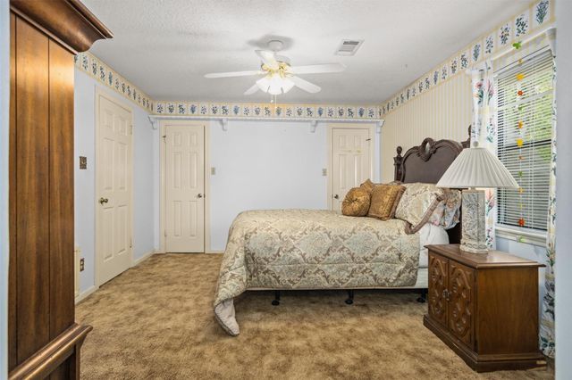 215 Enchanted Estates Drive, Crockett, TX 75835