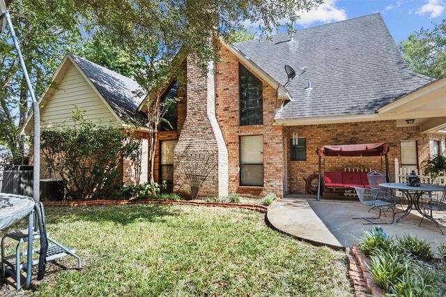 215 Enchanted Estates Drive, Crockett, TX 75835