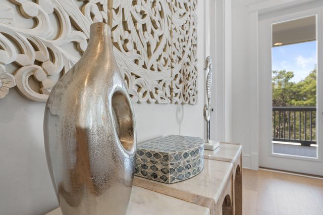 80 Seaboard Lane, Santa Rosa Beach, FL 32459