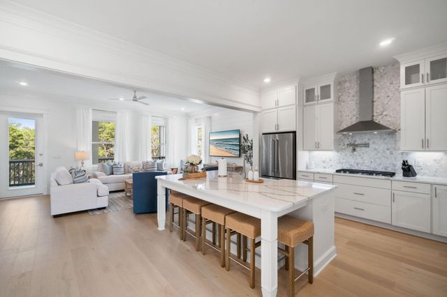 80 Seaboard Lane, Santa Rosa Beach, FL 32459