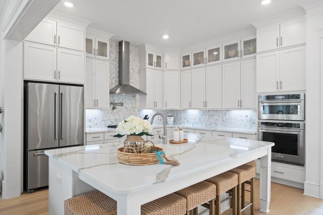 80 Seaboard Lane, Santa Rosa Beach, FL 32459