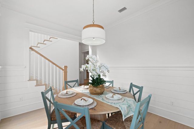 80 Seaboard Lane, Santa Rosa Beach, FL 32459