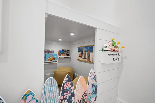 80 Seaboard Lane, Santa Rosa Beach, FL 32459