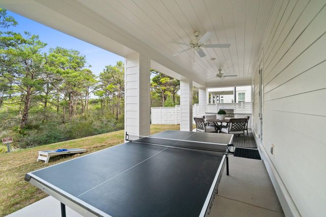 80 Seaboard Lane, Santa Rosa Beach, FL 32459