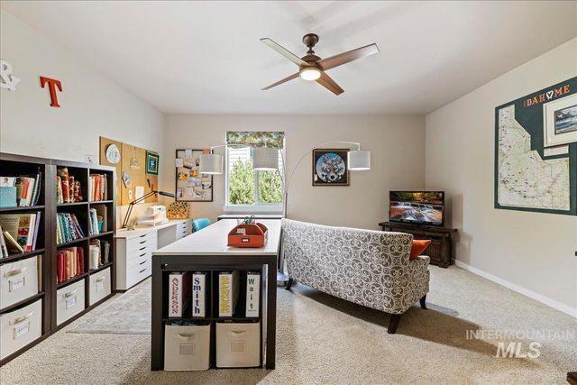 18597 N Goldenridge Place, Boise, ID 83714