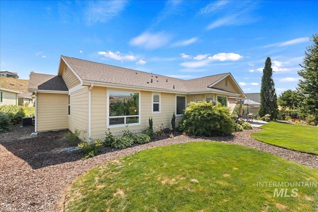 18597 N Goldenridge Place, Boise, ID 83714