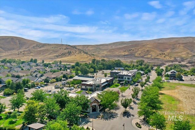 18597 N Goldenridge Place, Boise, ID 83714