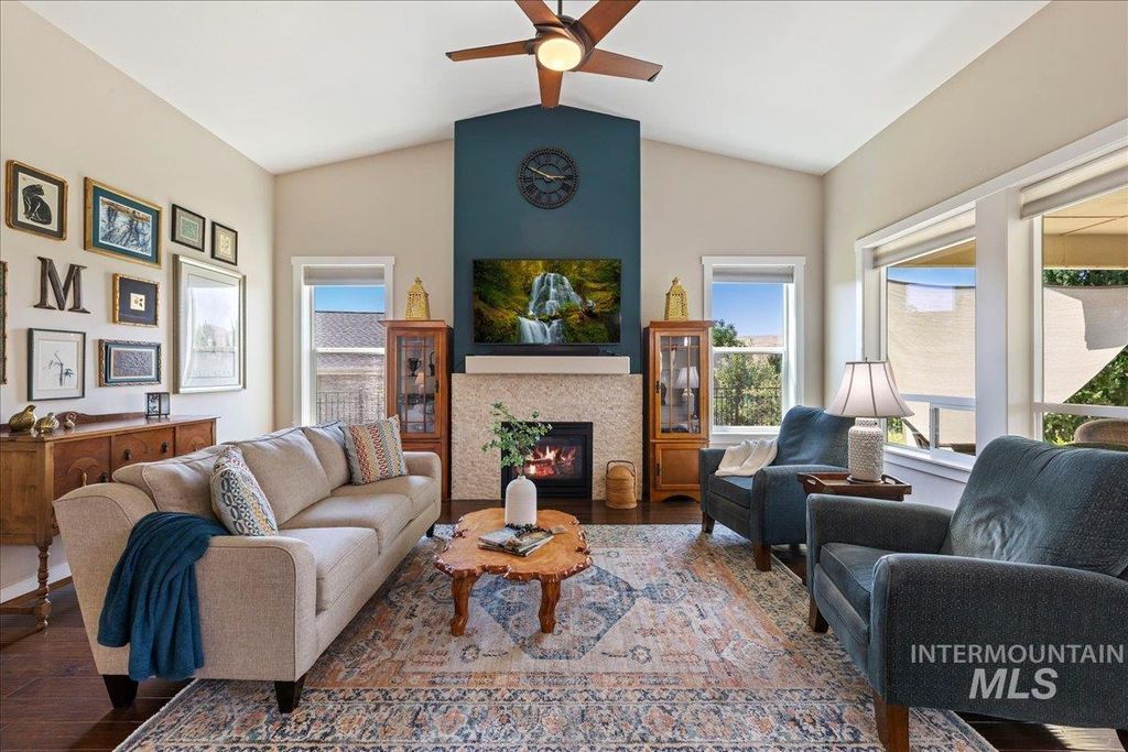 18597 N Goldenridge Place, Boise, ID 83714 photo 5