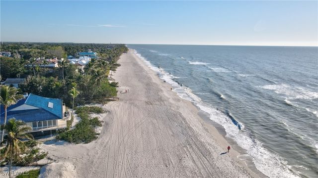 442 18th AVE S, Naples, FL 34102