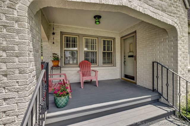 2711 E 14th Street, Tulsa, OK 74104