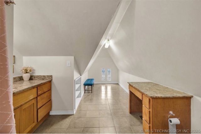 2711 E 14th Street, Tulsa, OK 74104