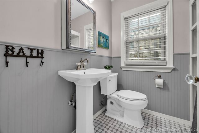 2711 E 14th Street, Tulsa, OK 74104