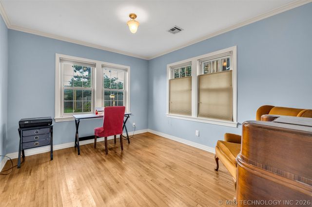 2711 E 14th Street, Tulsa, OK 74104