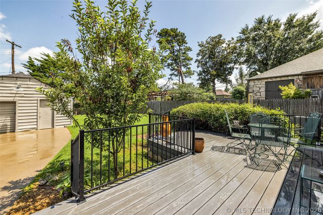 2711 E 14th Street, Tulsa, OK 74104