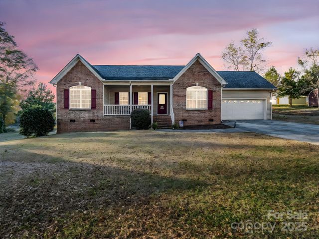 1620 McFarland Drive, Shelby, NC 28152