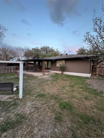 7908 Creekmere LN, Austin, TX 78748