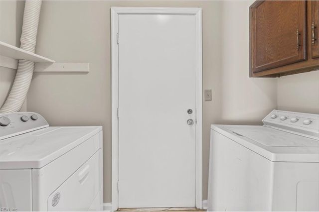 5416 Lord Dunmore CT, Virginia Beach, VA 23464