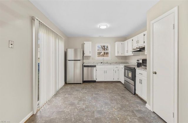 5416 Lord Dunmore CT, Virginia Beach, VA 23464