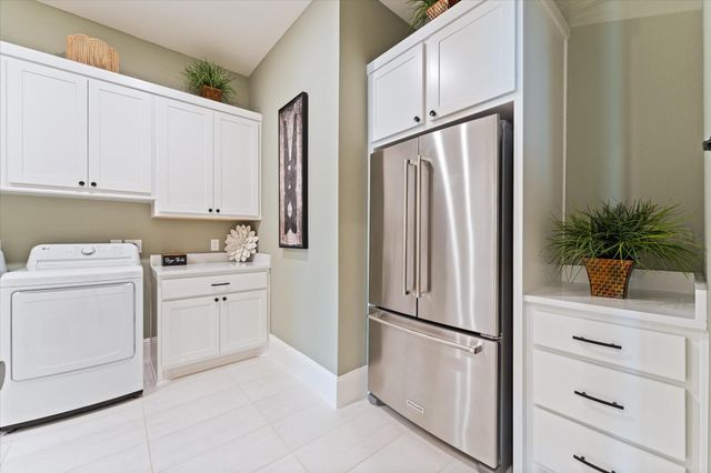 410 Arctic Warbler Court, Magnolia, TX 77354