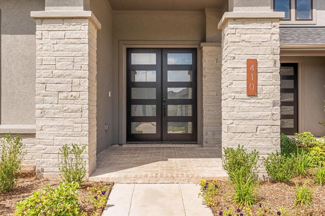 410 Arctic Warbler Court, Magnolia, TX 77354