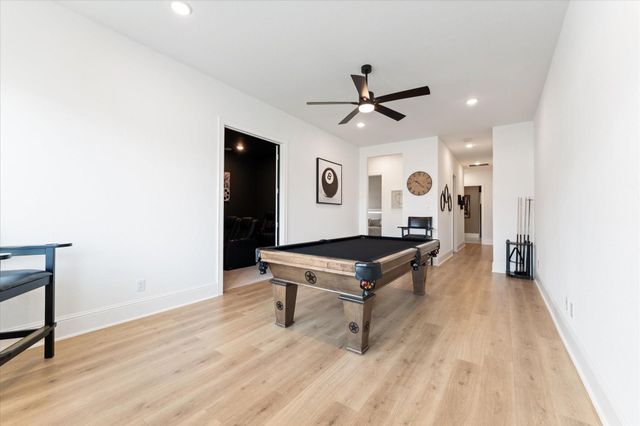 410 Arctic Warbler Court, Magnolia, TX 77354