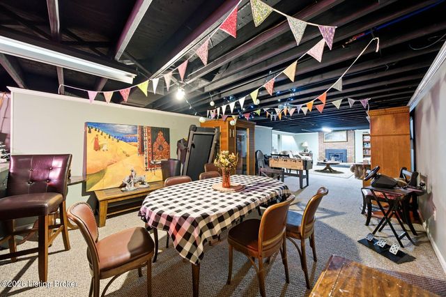 11350 Bearcamp Rd, Louisville, KY 40272