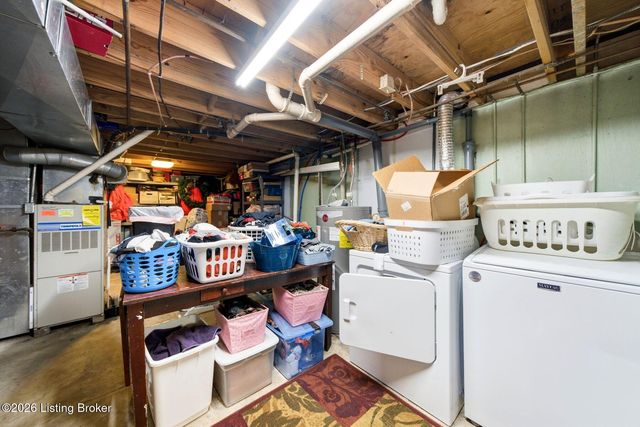 11350 Bearcamp Rd, Louisville, KY 40272
