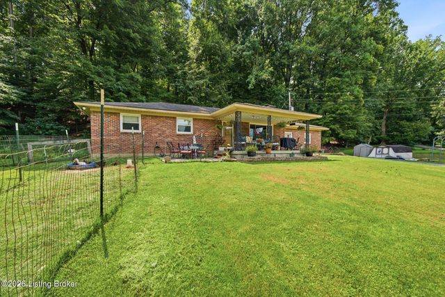 11350 Bearcamp Rd, Louisville, KY 40272