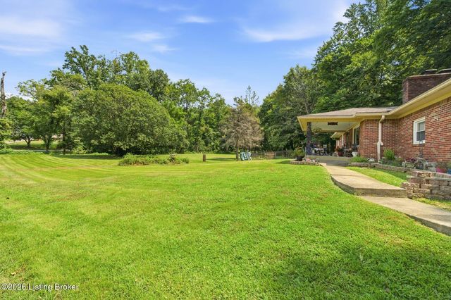 11350 Bearcamp Rd, Louisville, KY 40272