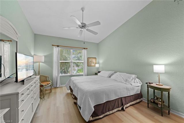 1240 Sarah Jean CIR M205, Naples, FL 34110