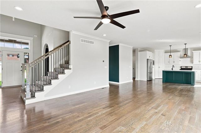 2333 SW Old Port Road, Lee's Summit, MO 64082