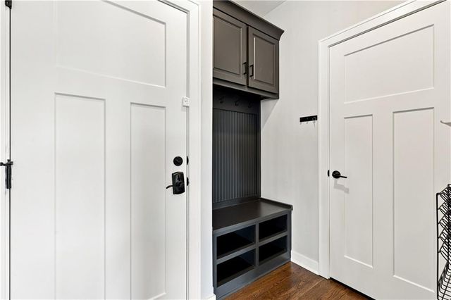 2333 SW Old Port Road, Lee's Summit, MO 64082