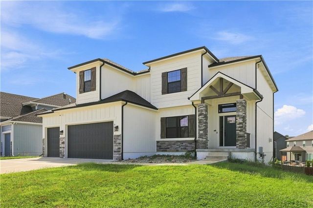 2333 SW Old Port Road, Lee's Summit, MO 64082
