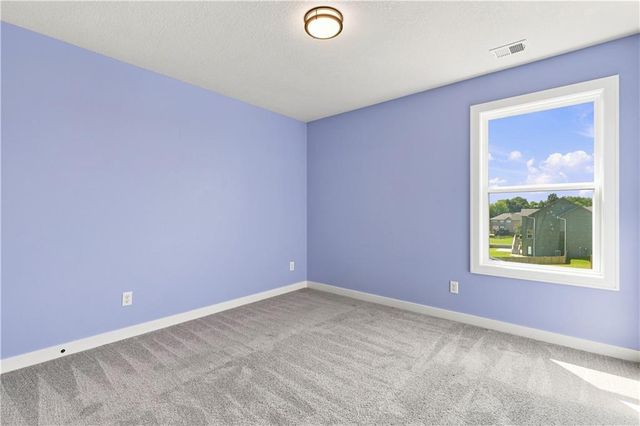 2333 SW Old Port Road, Lee's Summit, MO 64082