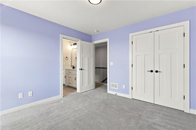 2333 SW Old Port Road, Lee's Summit, MO 64082