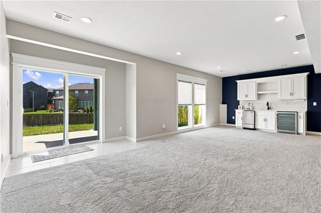 2333 SW Old Port Road, Lee's Summit, MO 64082