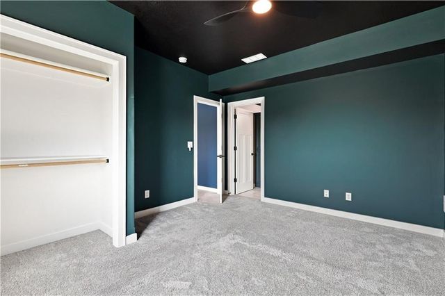 2333 SW Old Port Road, Lee's Summit, MO 64082