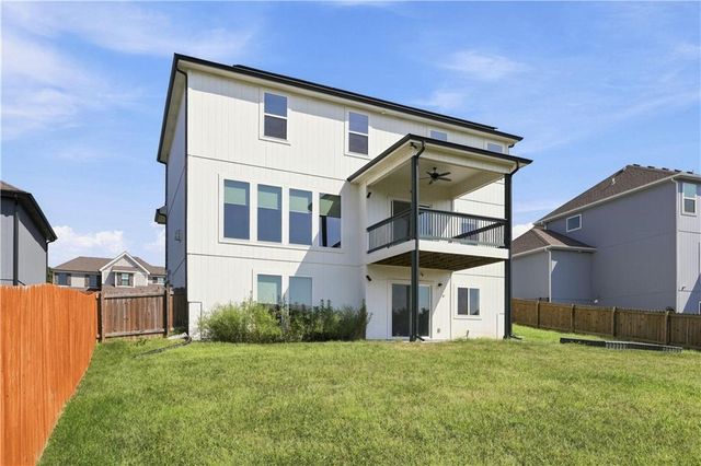 2333 SW Old Port Road, Lee's Summit, MO 64082