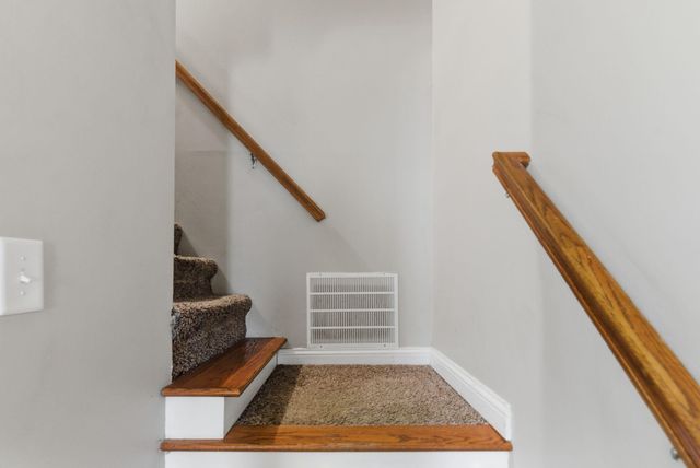 209 Regency Point Path, Lexington, KY 40503